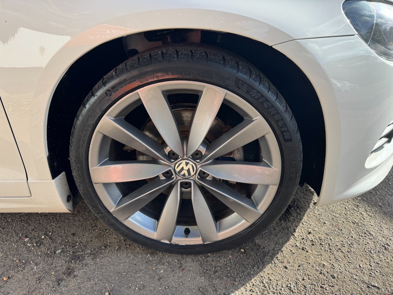 Used Volkswagen Scirocco 2014 for sale - 76172544: Photo 6
