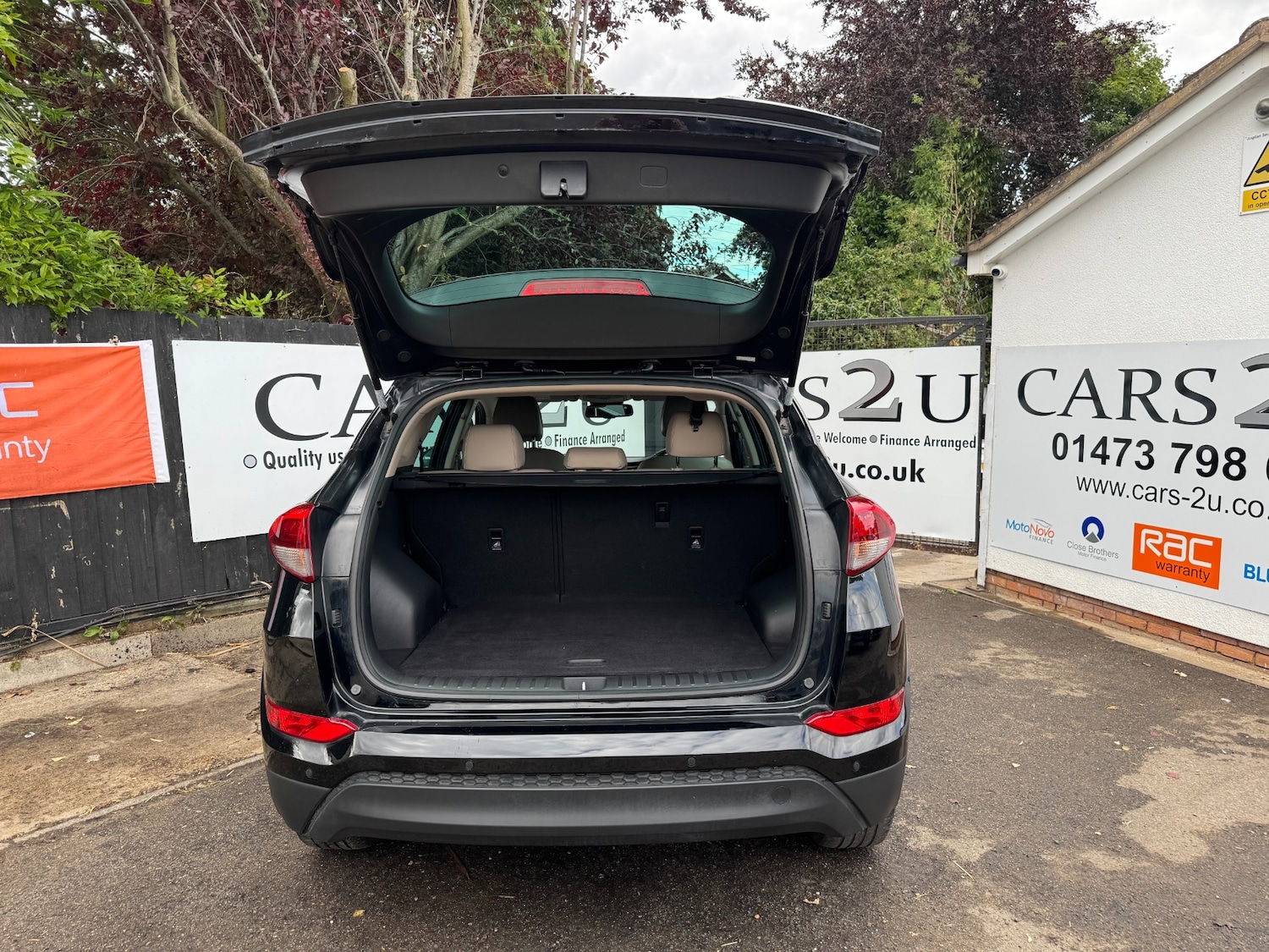 Vehicle 29