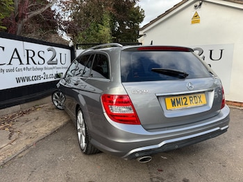 Used Mercedes-Benz C-Class 2012 for sale - 76177642: Photo 2