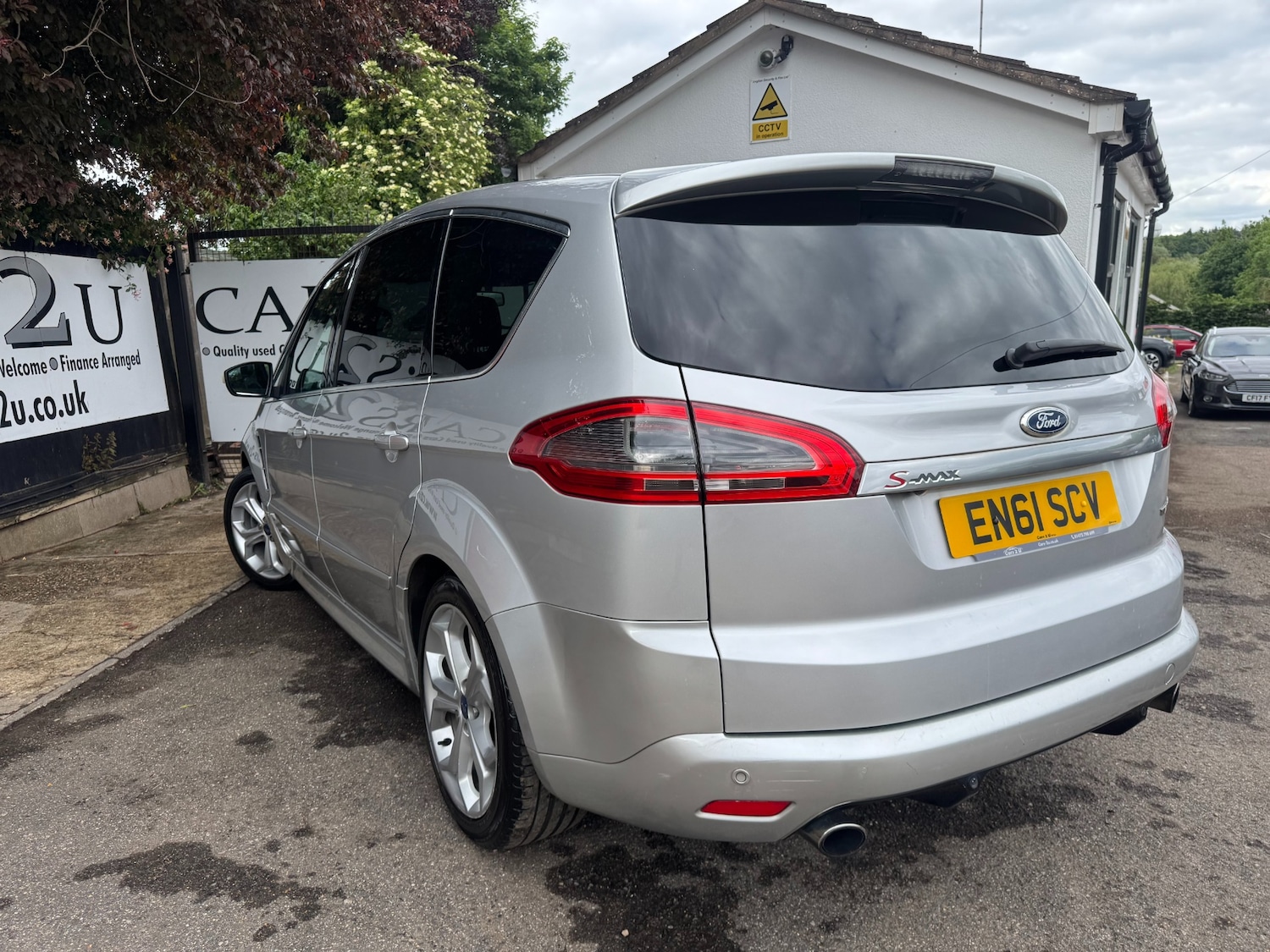 Vehicle 29