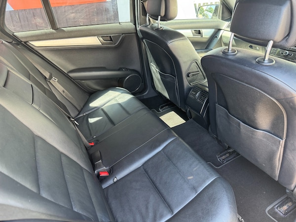 Used Mercedes-Benz C-Class 2009 for sale - 75148185: Photo 12