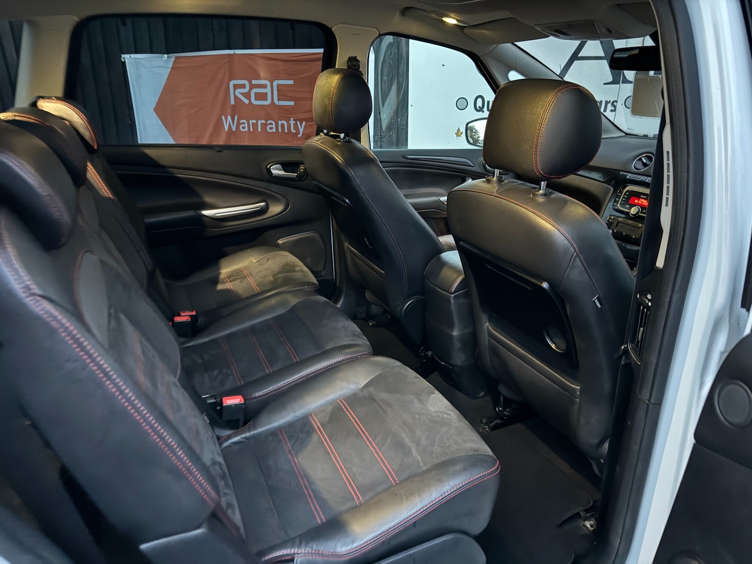 Used Ford S-Max 2013 for sale - 76707602: Photo 14