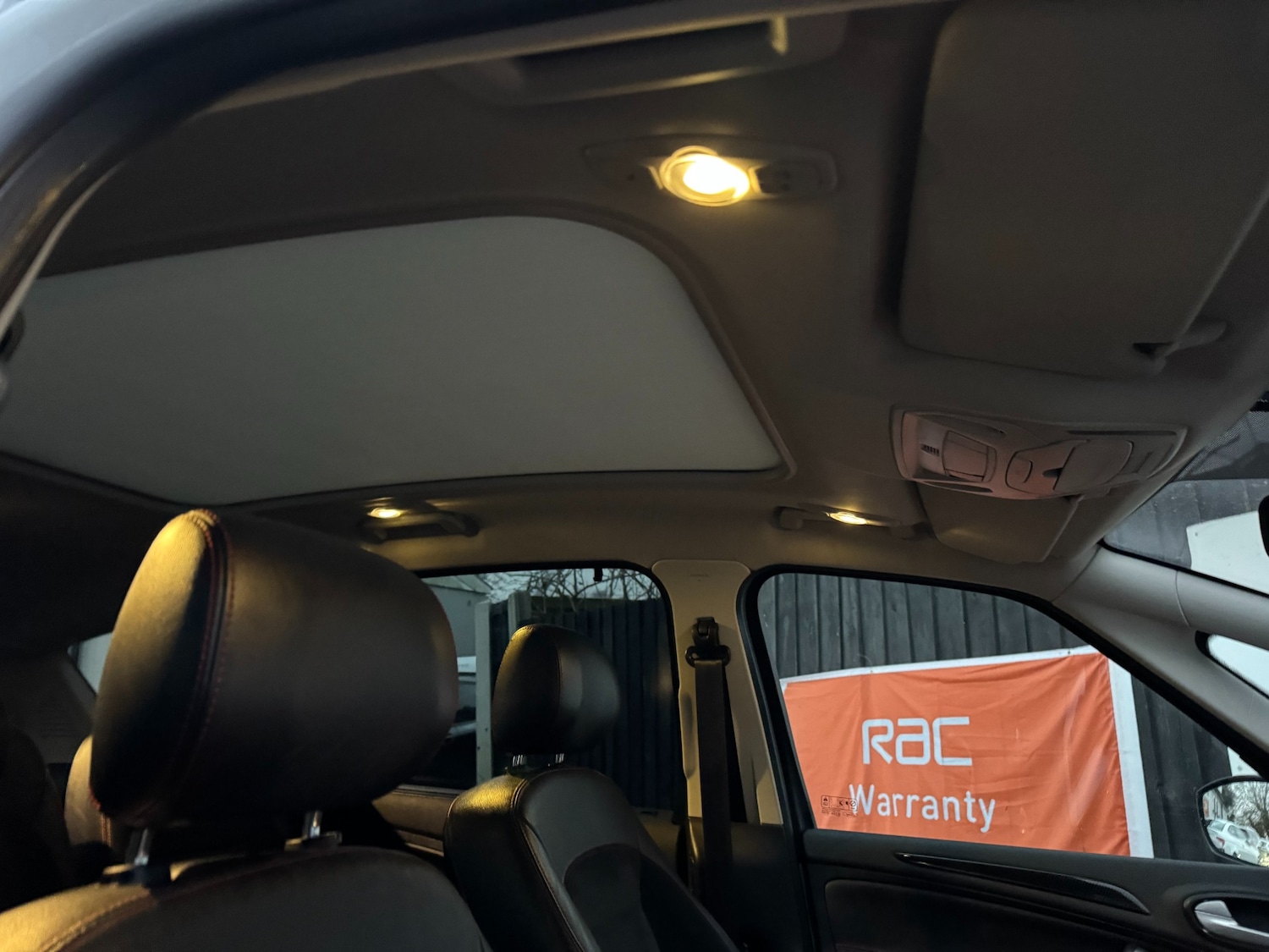 Used Ford S-Max 2013 for sale - 76707602: Photo 17