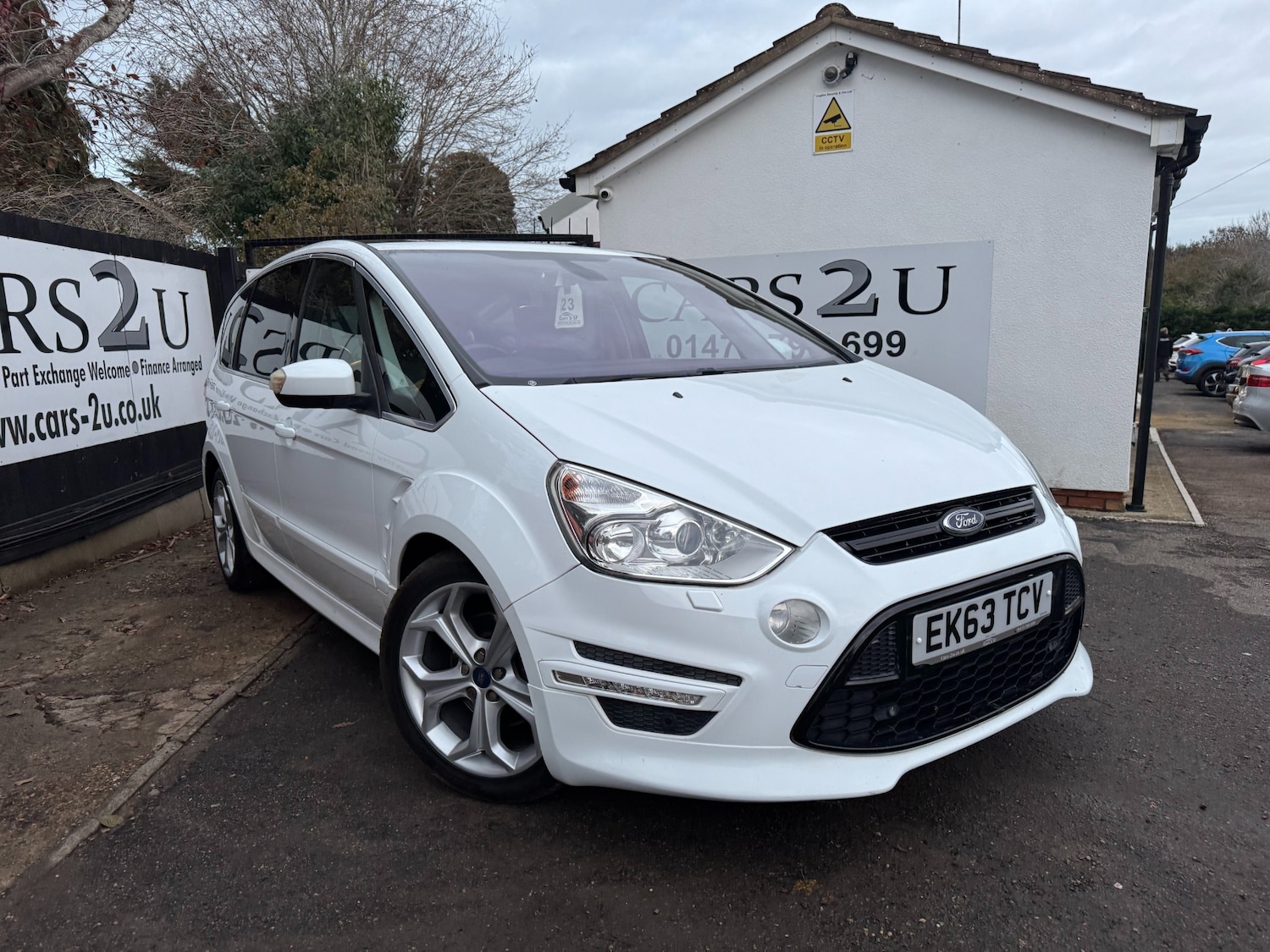 Used Ford S-Max 2013 for sale - 76707602: Photo 2
