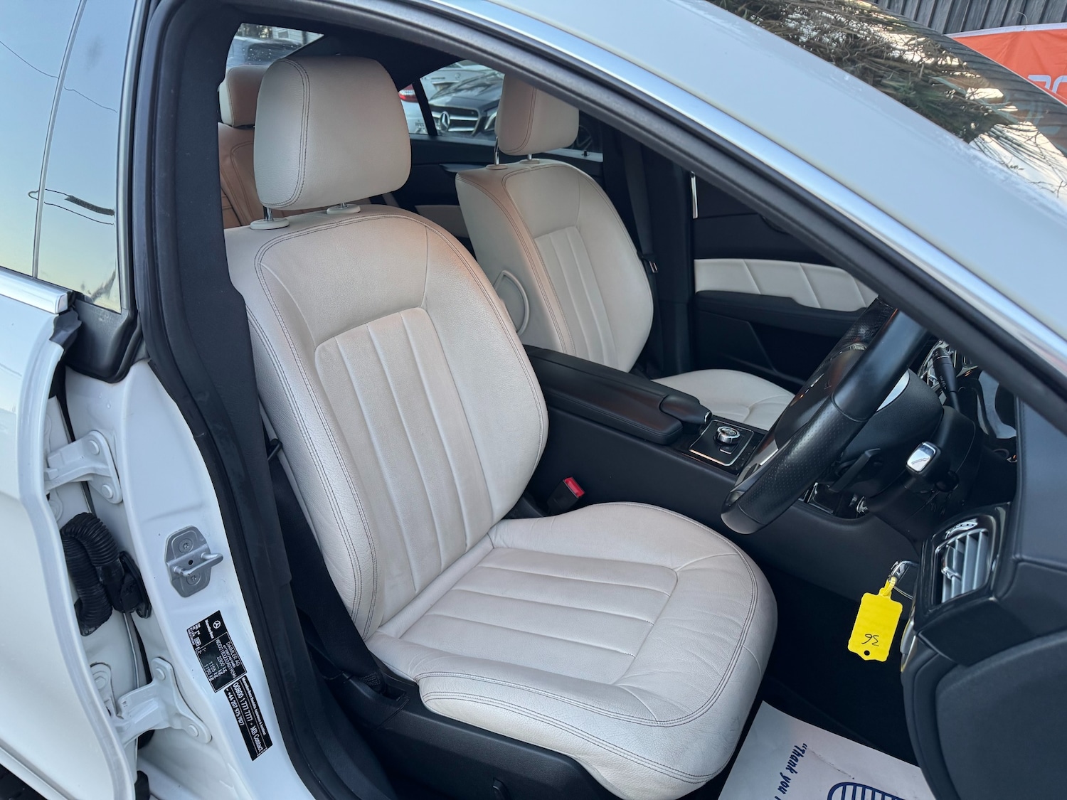 Used Mercedes-Benz CLS 2011 for sale - 76709199: Photo 16