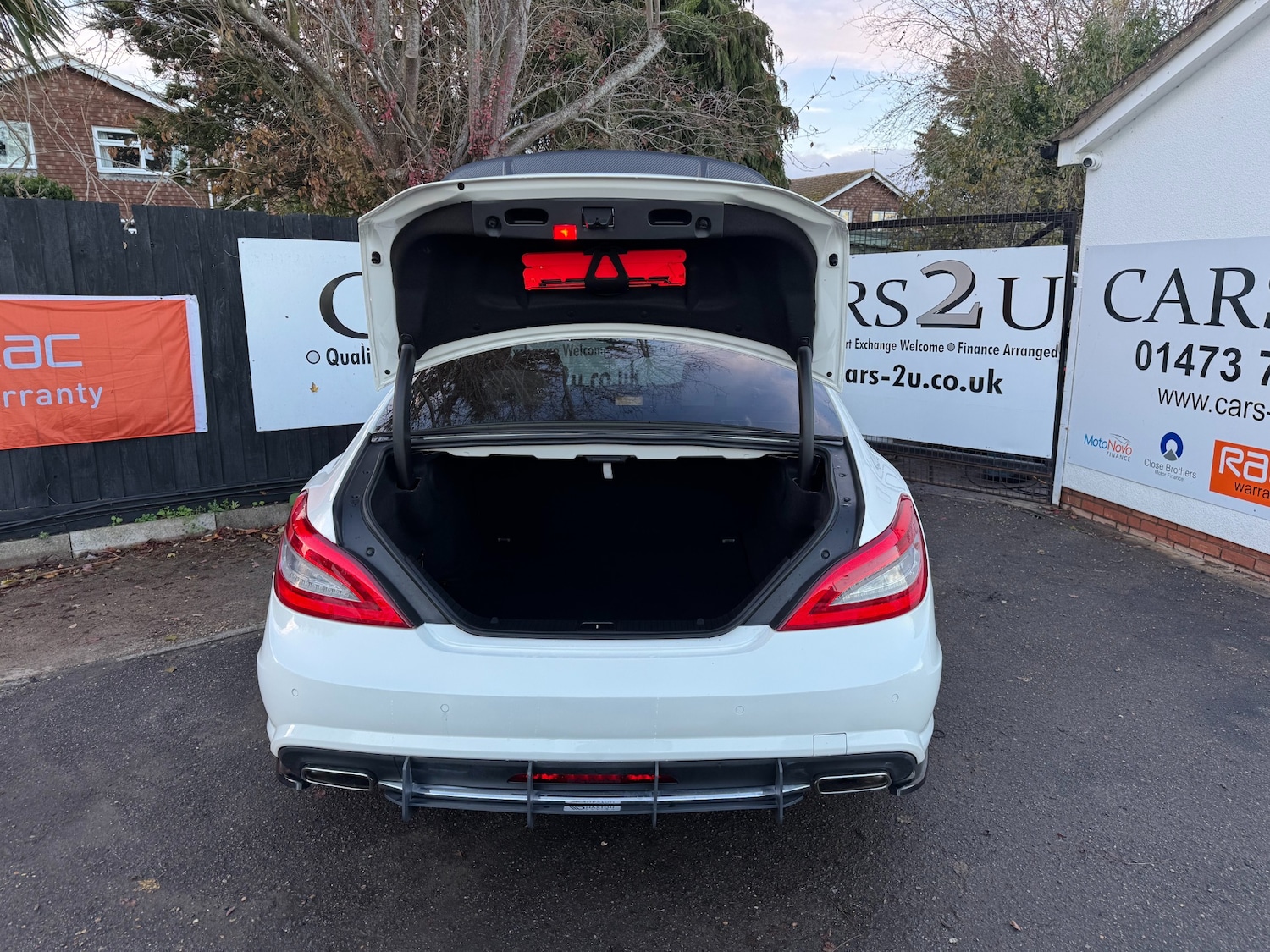 Used Mercedes-Benz CLS 2011 for sale - 76709199: Photo 25