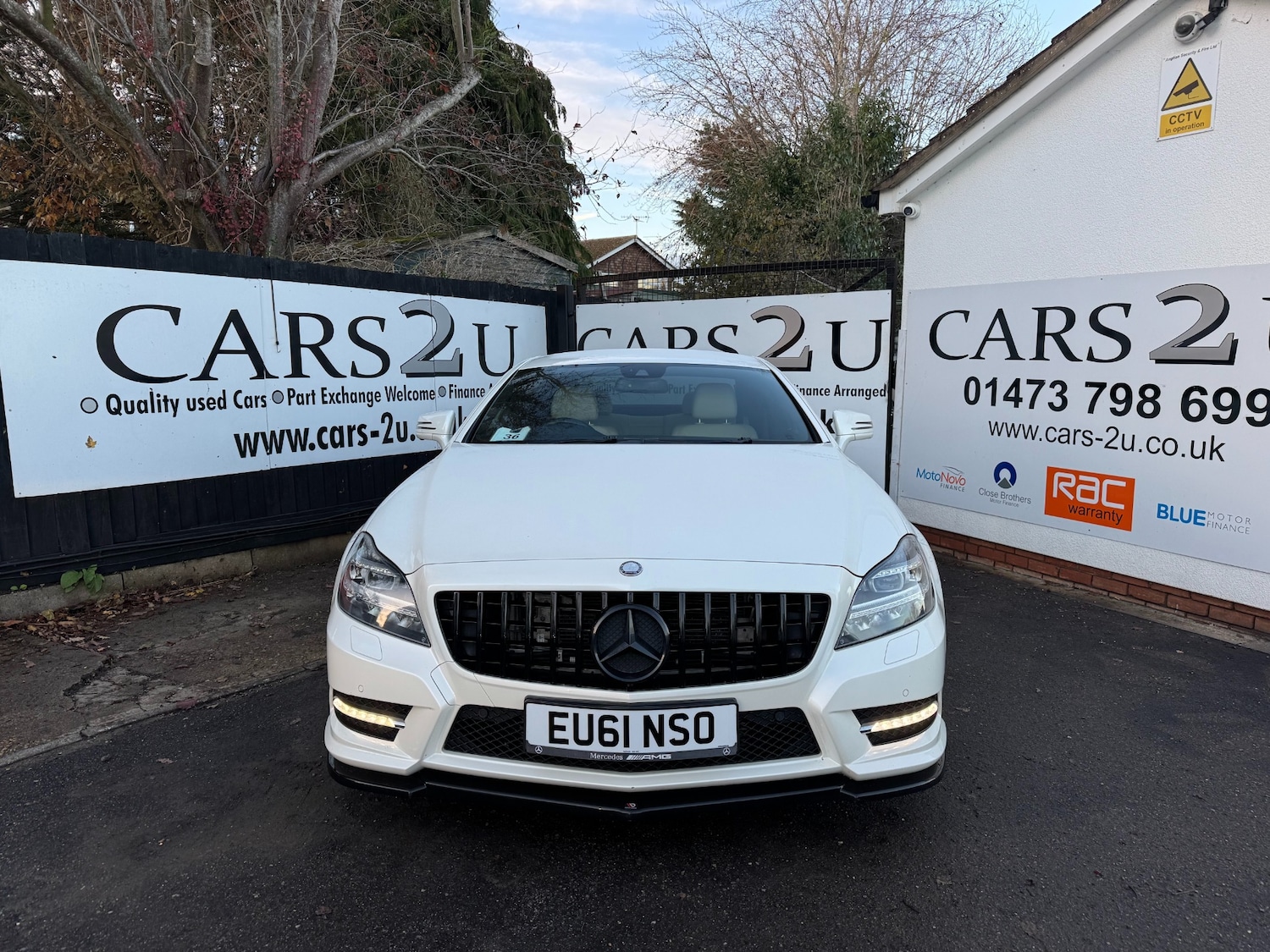 Used Mercedes-Benz CLS 2011 for sale - 76709199: Photo 3