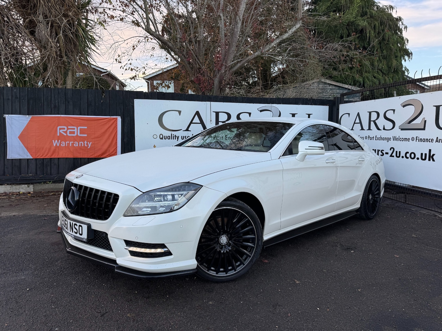 Used Mercedes-Benz CLS 2011 for sale - 76709199: Photo 4