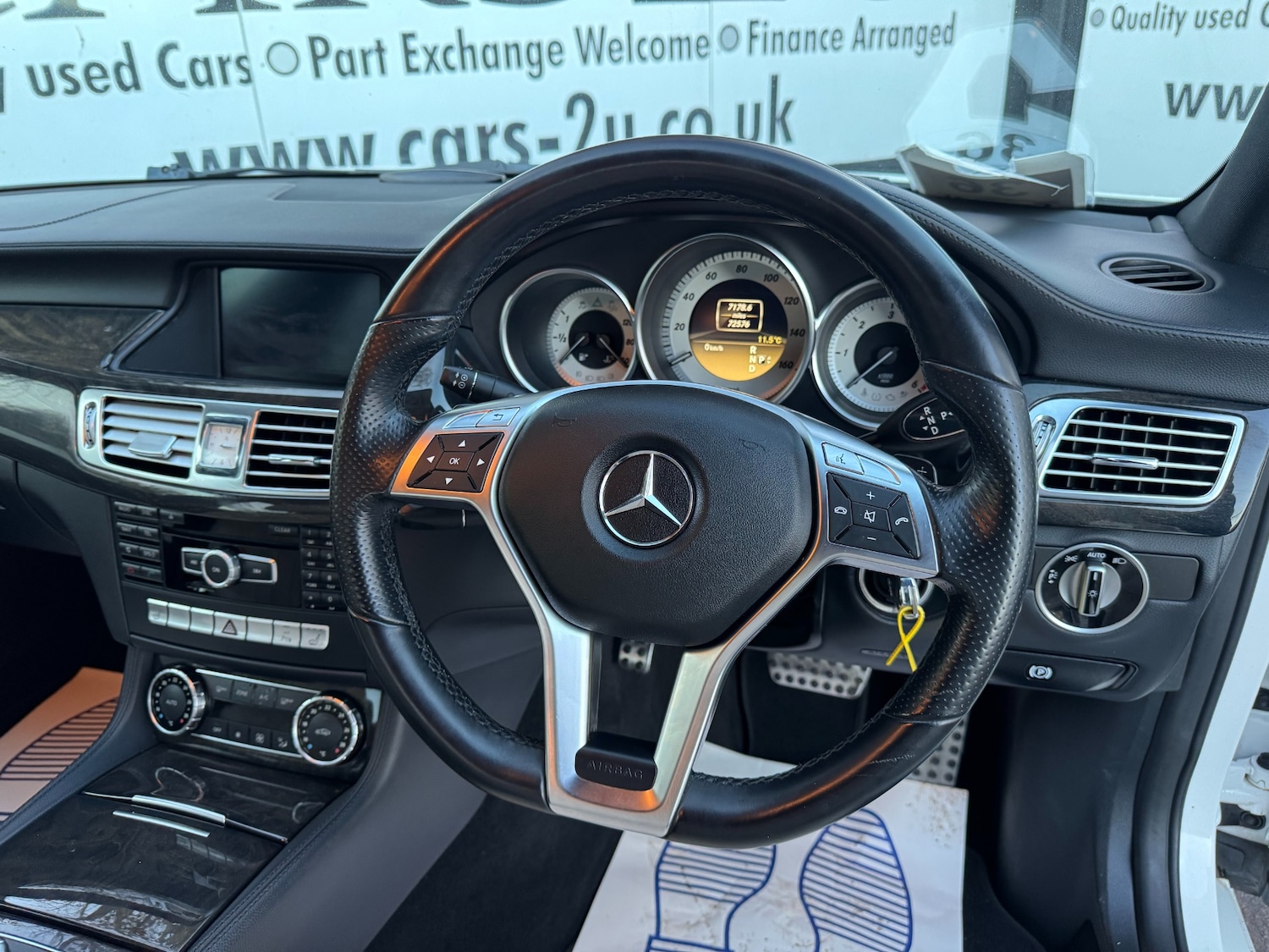 Used Mercedes-Benz CLS 2011 for sale - 76709199: Photo 9