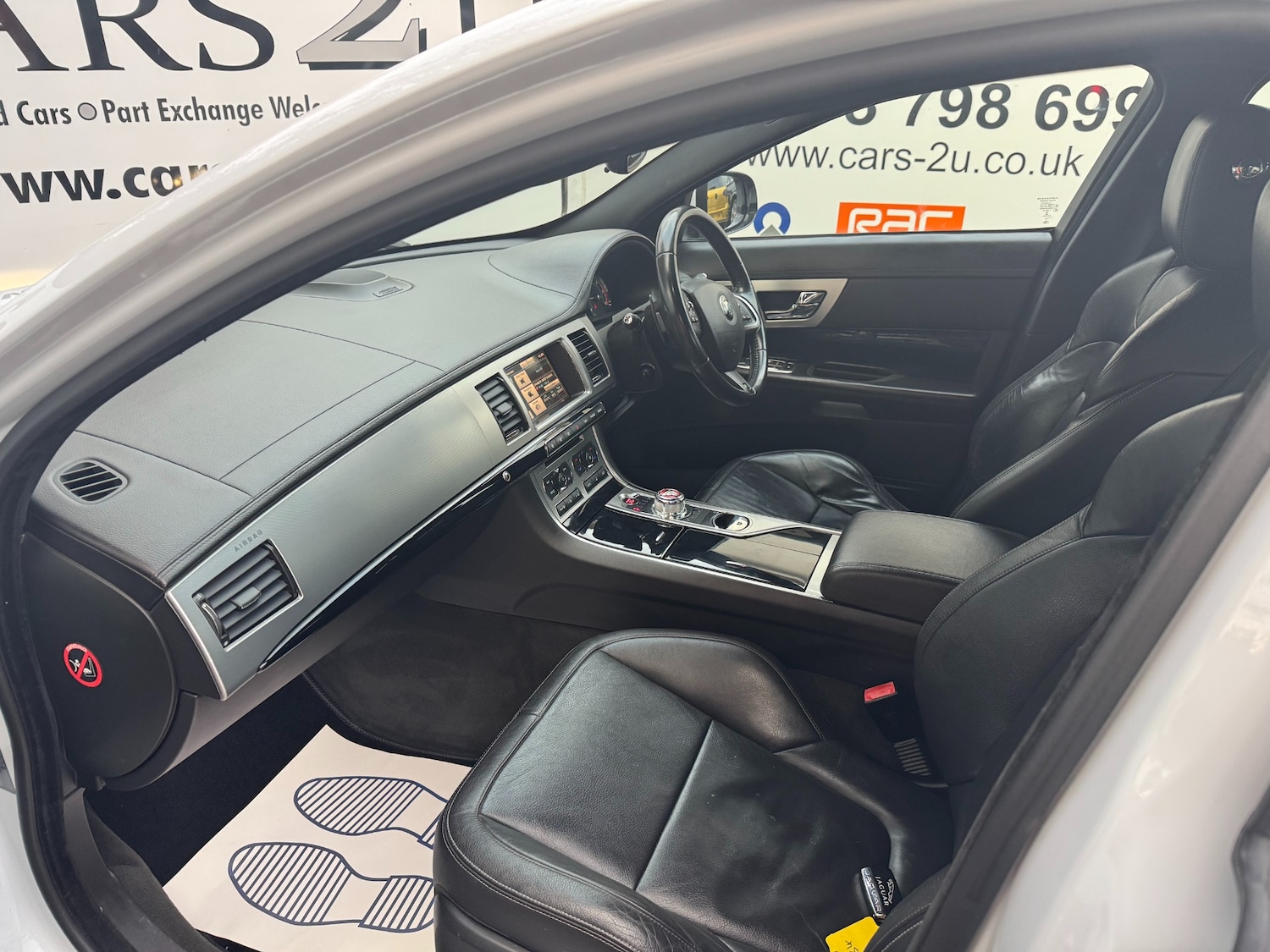 Used Jaguar XF 2015 for sale - 76452065: Photo 17