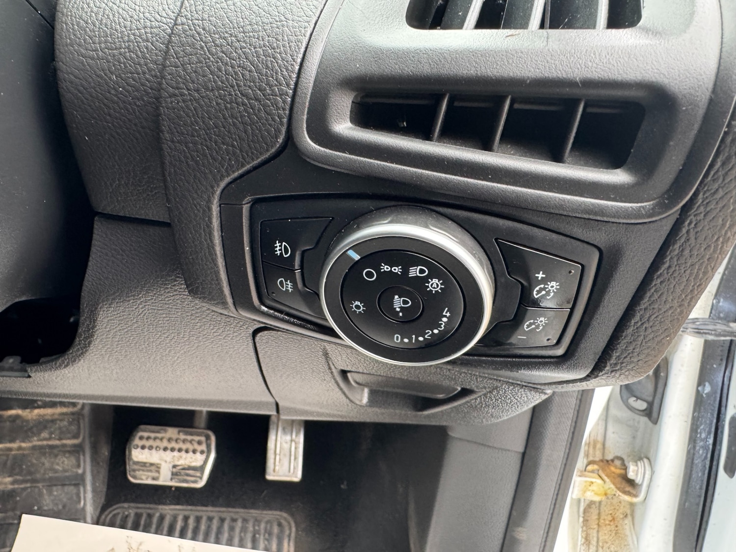 Used Ford Focus 2017 for sale - 77639831: Photo 13