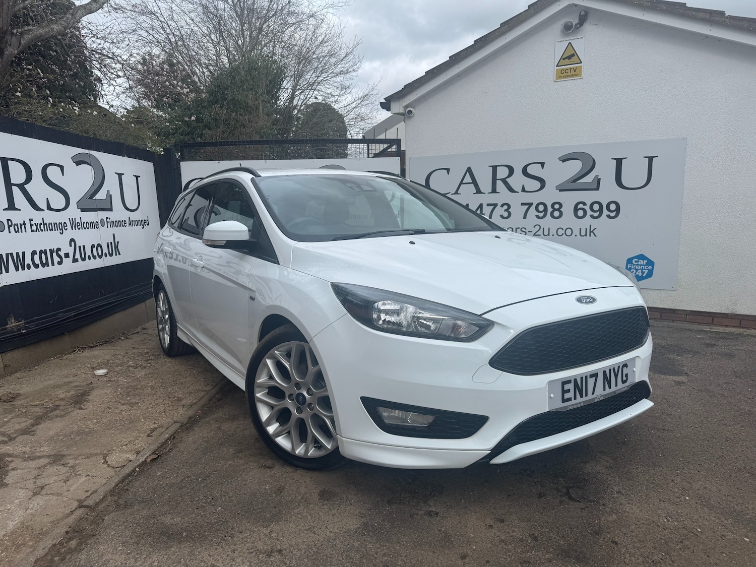 Used Ford Focus 2017 for sale - 77639831: Photo 2