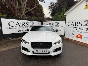 Used Jaguar XE 2016 for sale - 75295745: Photo