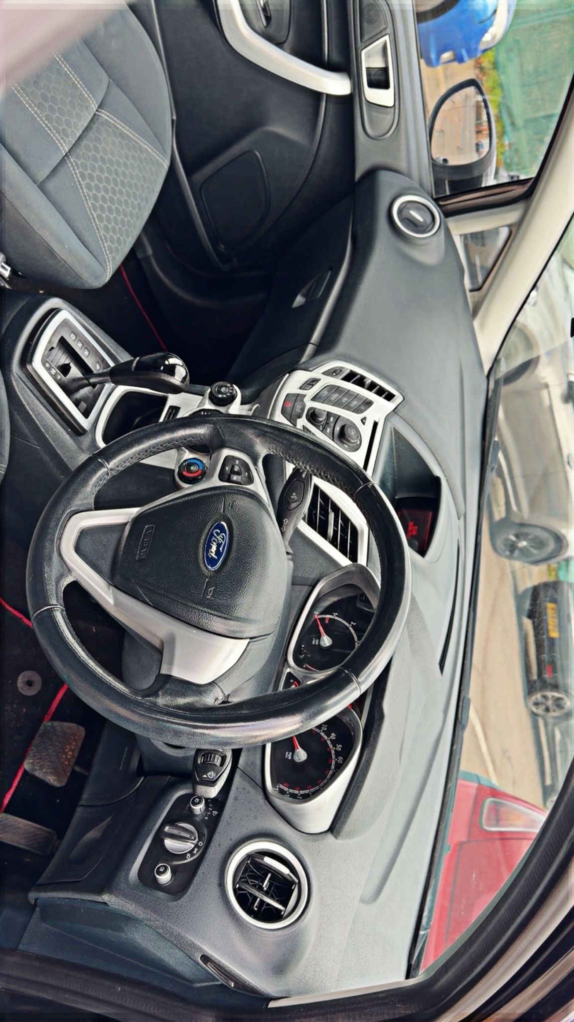 Used Ford Fiesta 2011 for sale - 77640076: Photo 12