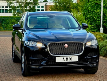 Used Jaguar F-Pace 2019 for sale - 75274233: Photo