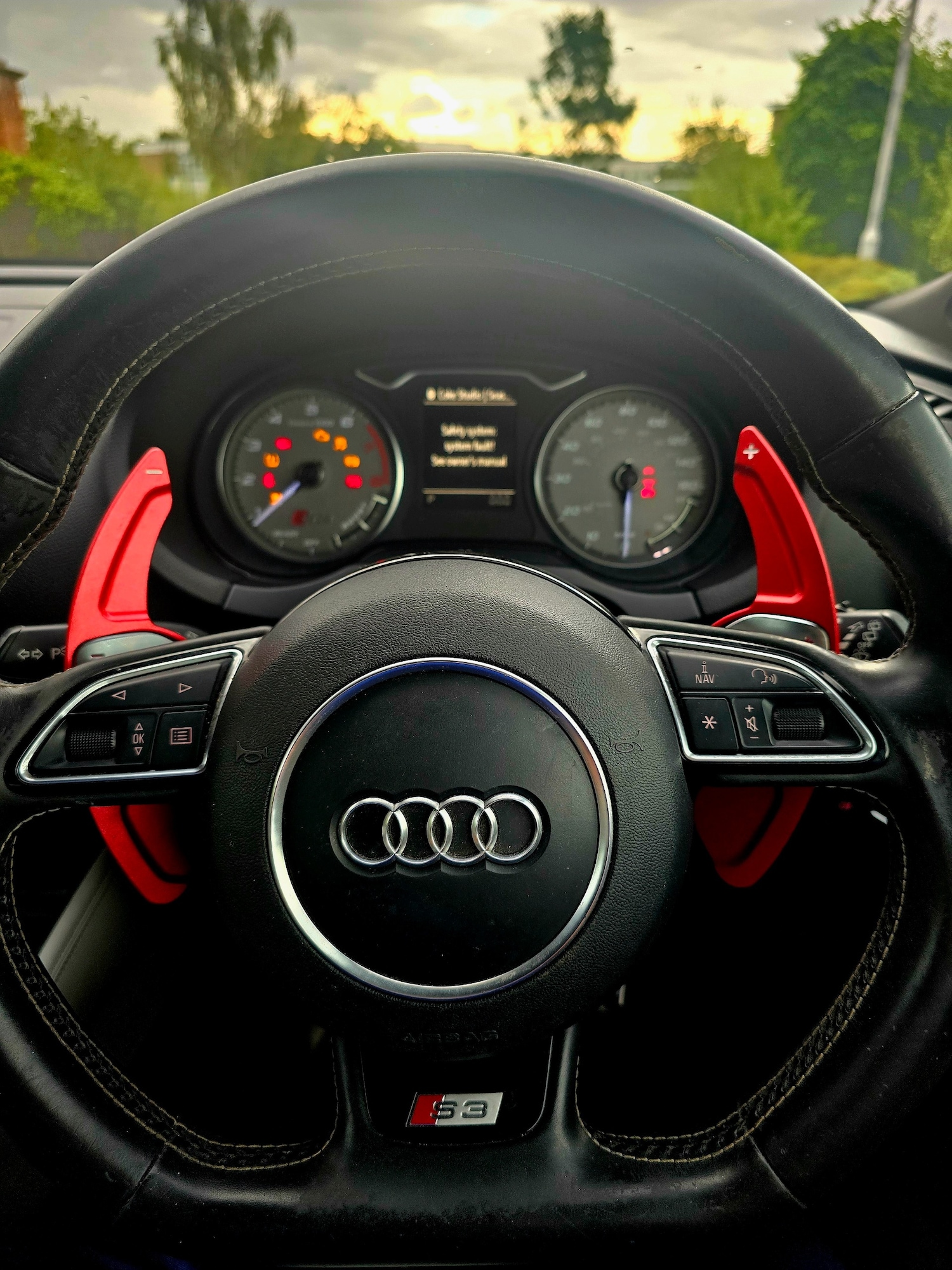 Used Audi A3 2015 for sale - 77622342: Photo 32