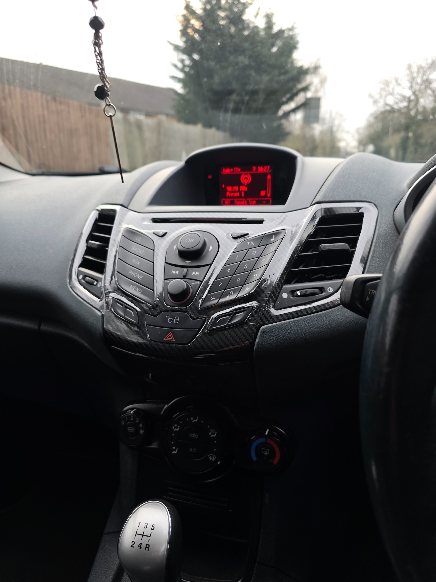 Used Ford Fiesta 2009 for sale - 77990337: Photo 22