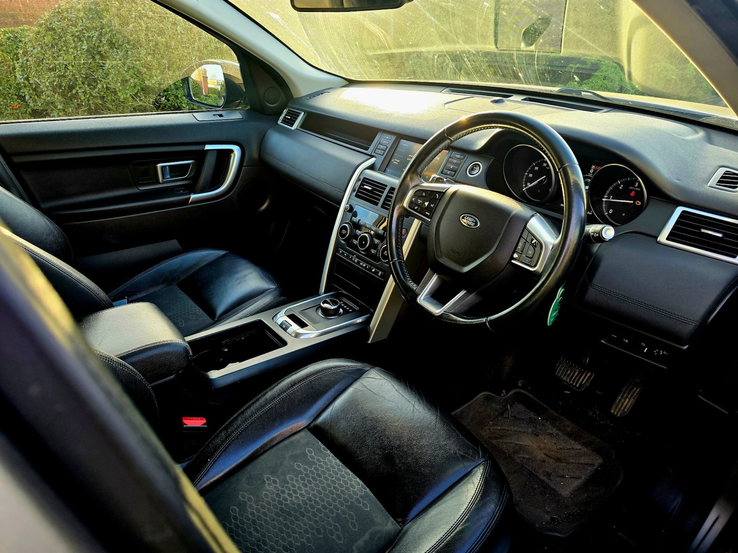 Used Land Rover Discovery Sport 2017 for sale - 77880913: Photo 14