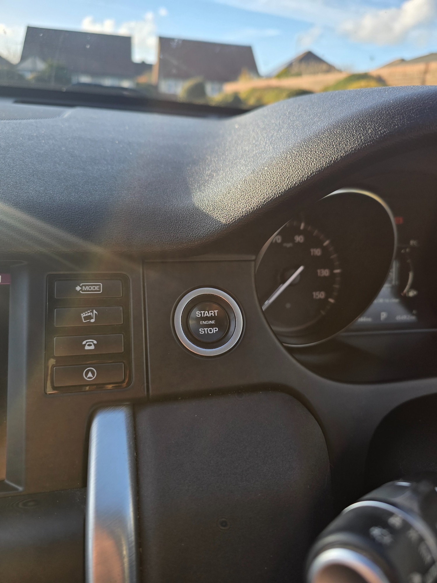 Used Land Rover Discovery Sport 2017 for sale - 77880913: Photo 15