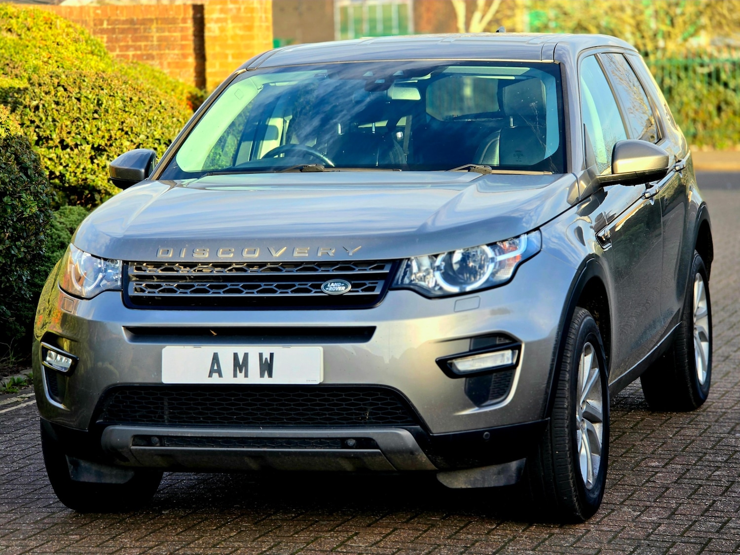 Used Land Rover Discovery Sport 2017 for sale - 77880913: Photo 2