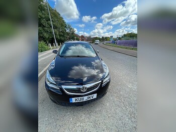 Vauxhall - Astra