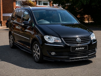 Used Volkswagen Touran 2009 for sale - 79469709: Photo
