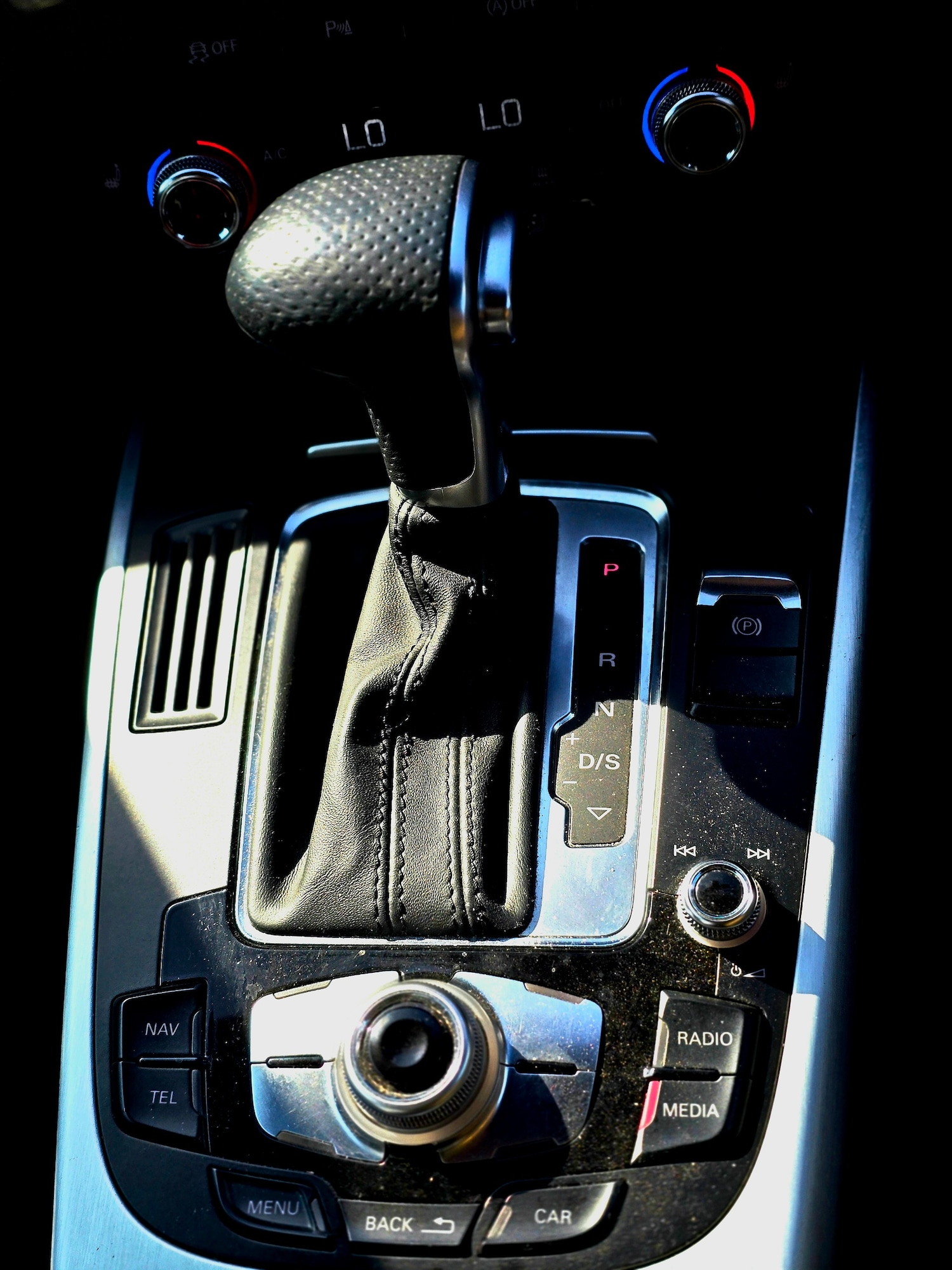 Vehicle 33