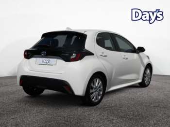 Used Toyota Yaris 2022 for sale - 74663882: Photo