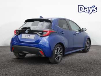 Used Toyota Yaris 2021 for sale - 74360572: Photo