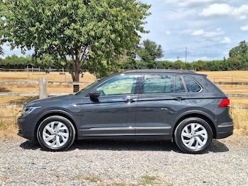 Used Volkswagen Tiguan 2022 for sale - 79290188: Photo
