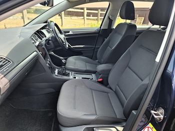 Used Volkswagen Golf 2018 for sale - 78987034: Photo