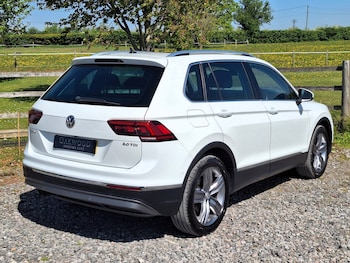 Used Volkswagen Tiguan 2017 for sale - 78526378: Photo