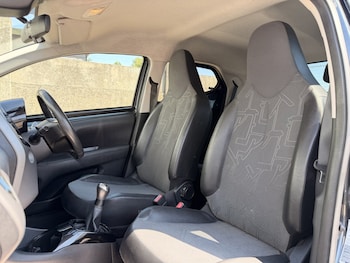 Used Toyota AYGO 2019 for sale - 79290325: Photo