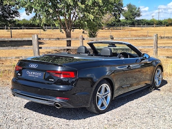 Used Audi A5 Cabriolet 2017 for sale - 79352702: Photo