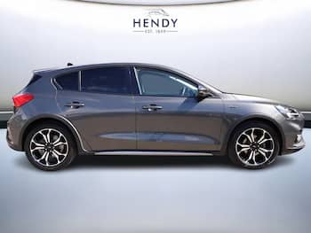 Used Ford Focus 2020 for sale - 79386606: Photo