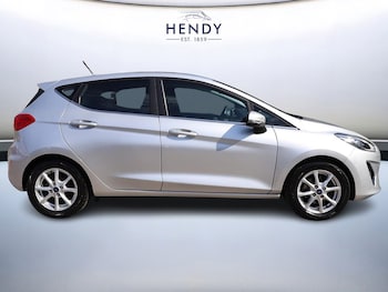Used Ford Fiesta 2018 for sale - 79259337: Photo