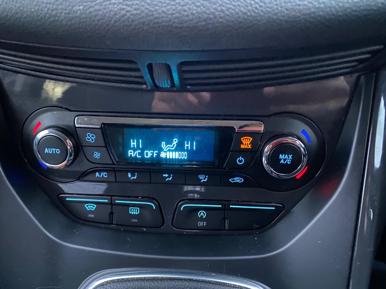 Used Ford Kuga 2016 for sale - 78085942: Photo 16