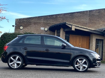 Used Audi A1 2012 for sale - 77190792: Photo