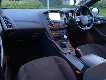 Used Ford Focus 2017 for sale - 78291915: Photo