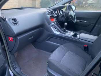 Used Peugeot 3008 2011 for sale - 74096705: Photo