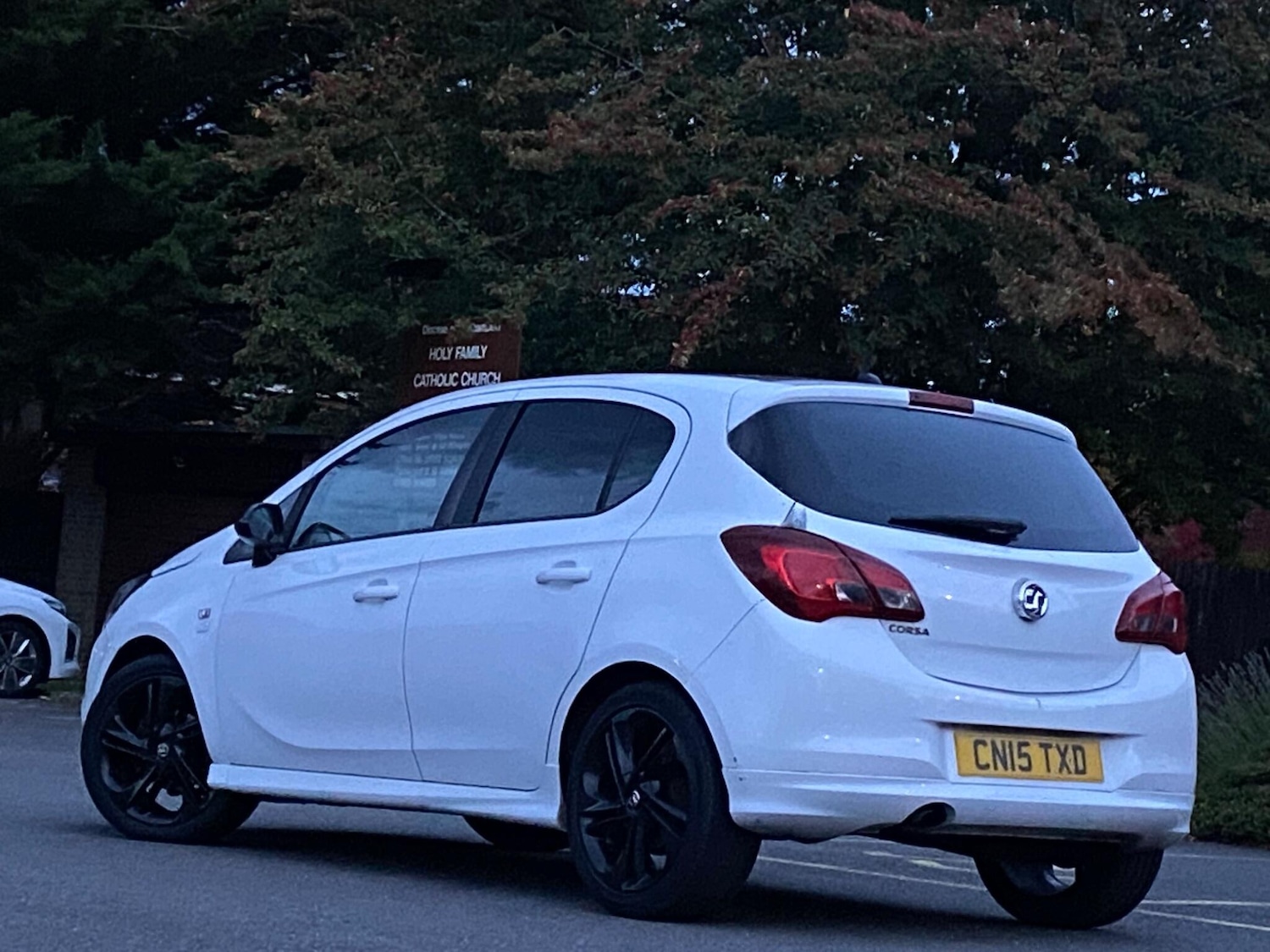 Used Vauxhall Corsa 2015 for sale - 76513320: Photo 2
