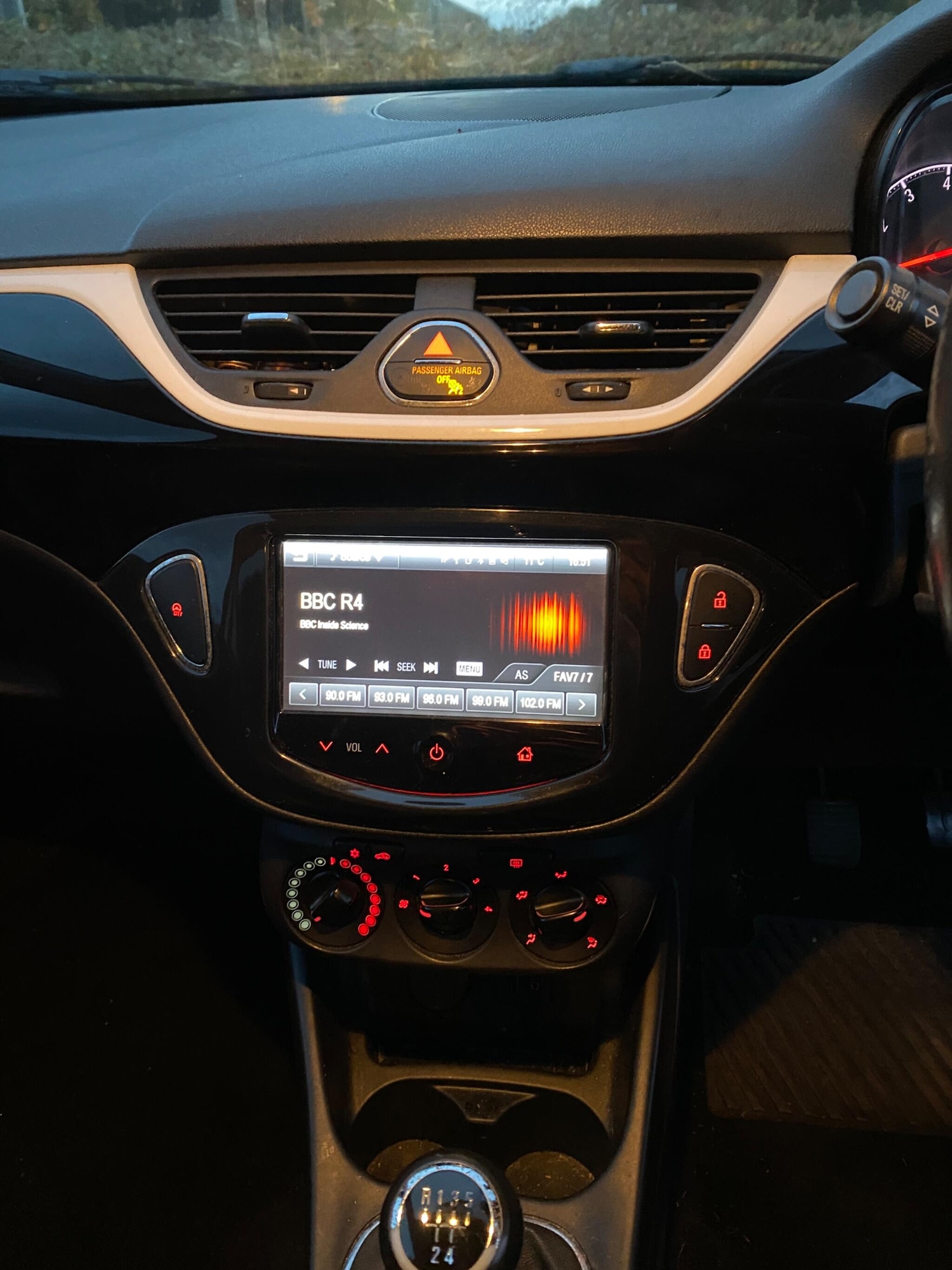 Used Vauxhall Corsa 2015 for sale - 76513320: Photo 27