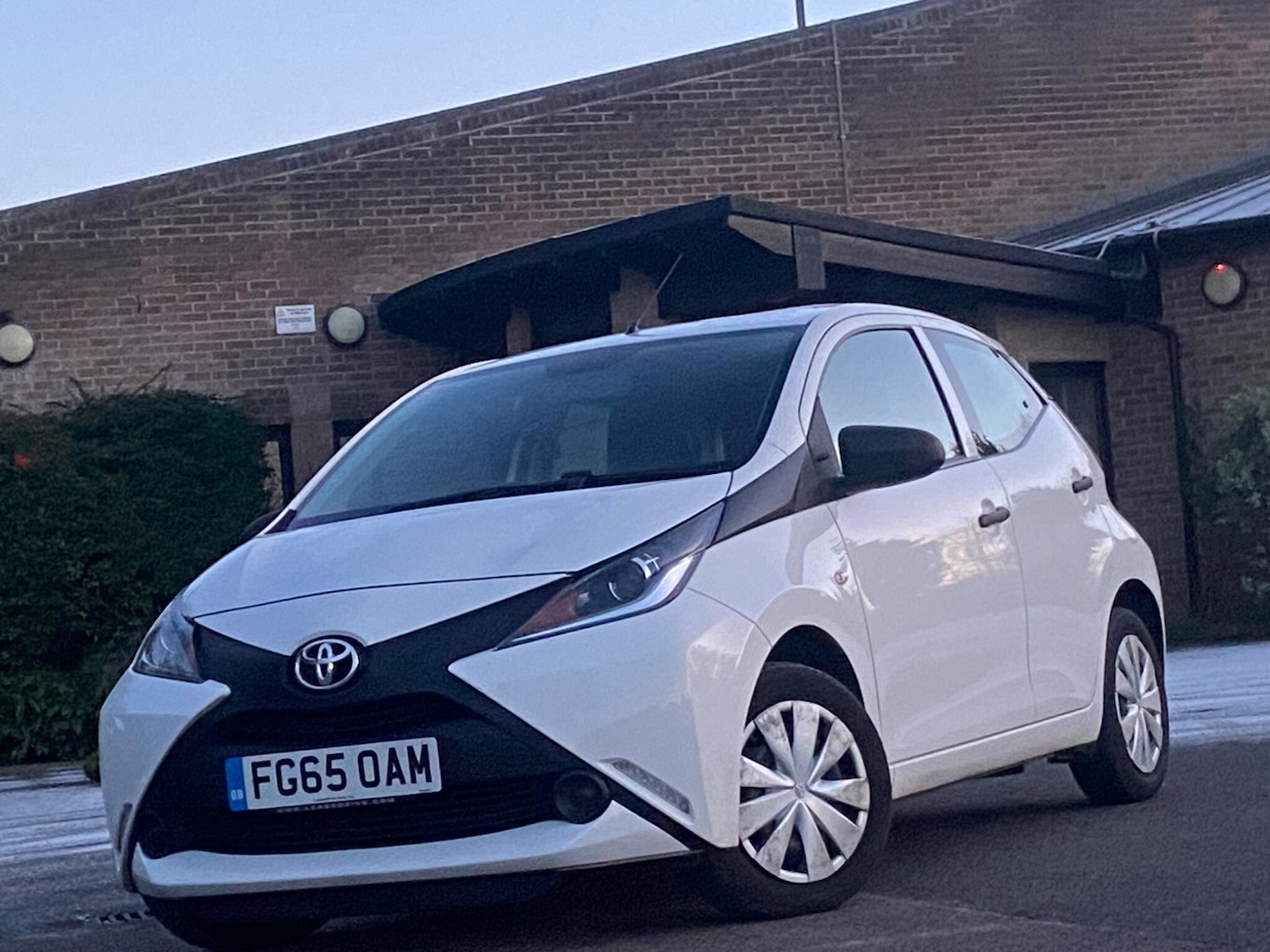 Used Toyota AYGO 2015 for sale - 77109753: Photo 5