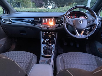 Used Vauxhall Astra 2017 for sale - 75857352: Photo