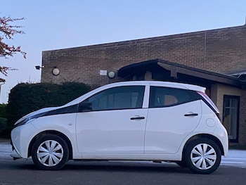Used Toyota AYGO 2015 for sale - 78981636: Photo