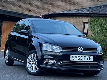 Used Volkswagen Polo 2015 for sale - 79092658: Photo