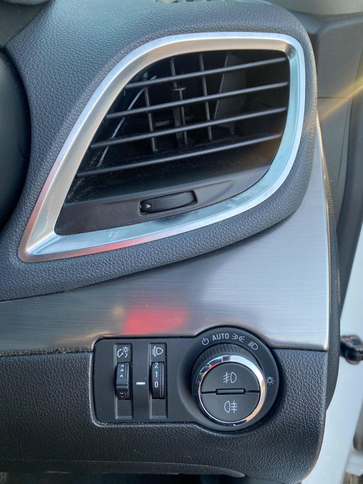 Used Vauxhall Mokka 2016 for sale - 78141576: Photo 25