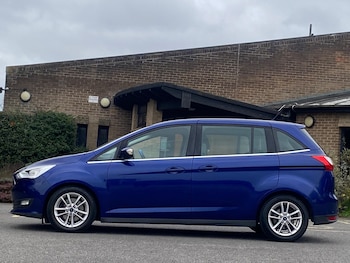Used Ford Grand C-Max 2018 for sale - 77909111: Photo