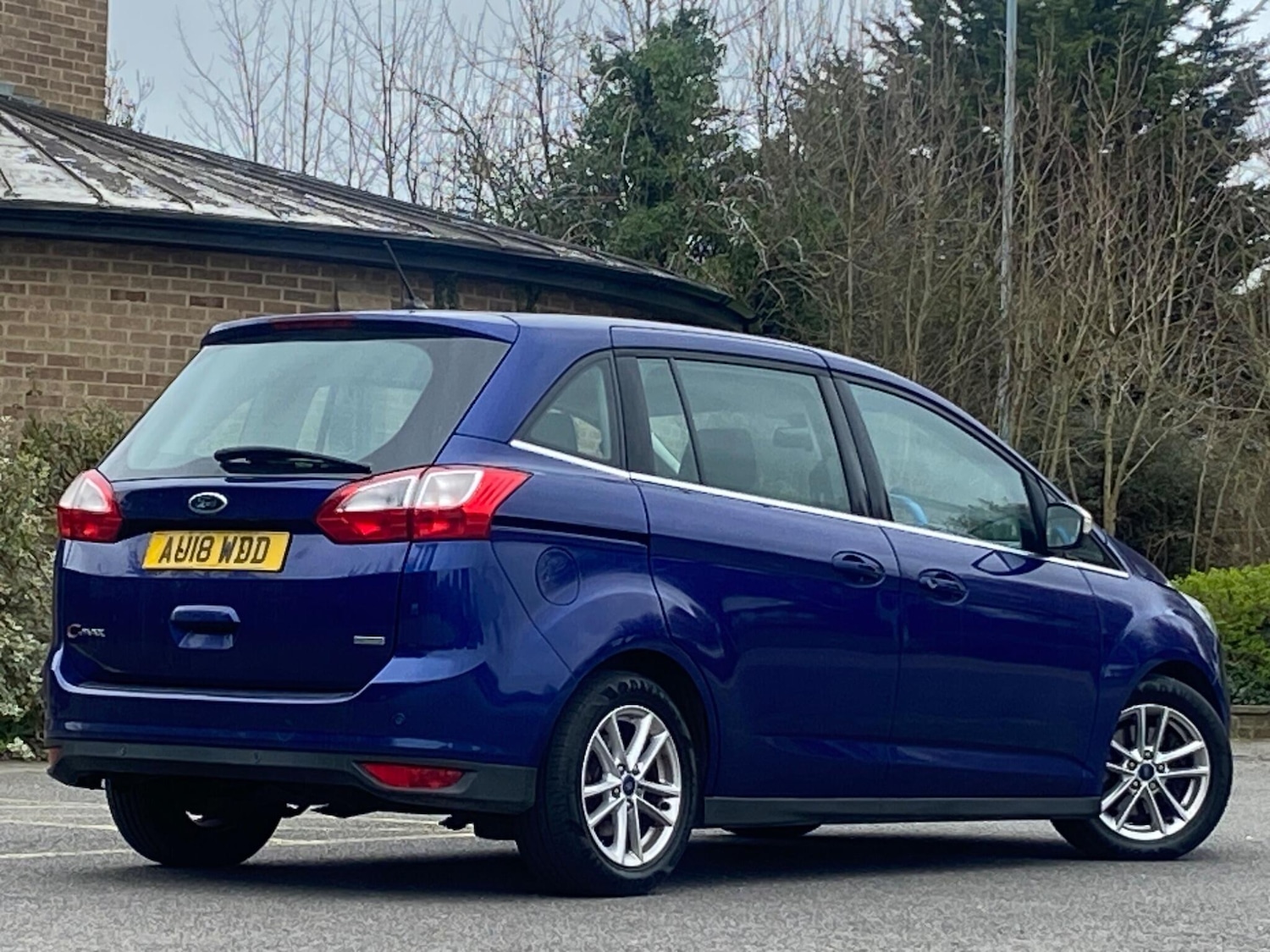 Used Ford Grand C-Max 2018 for sale - 77909111: Photo 3