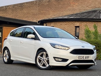 2015 (15) - 1.0T EcoBoost Zetec S Euro 6 (s/s) 5dr